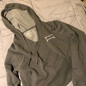 Gray cropped STrong hoodie